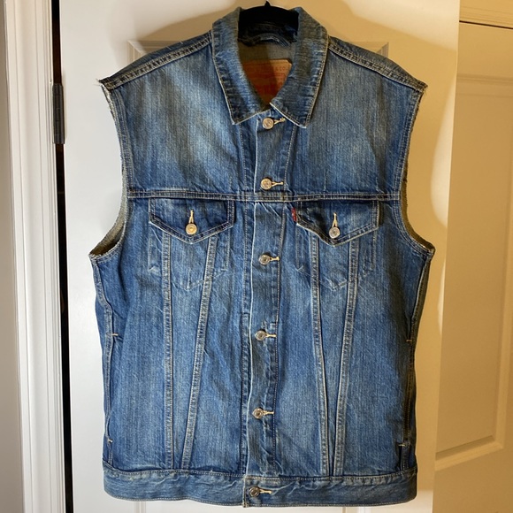 Levi's Blue Denim Vest - Picture 6 of 7